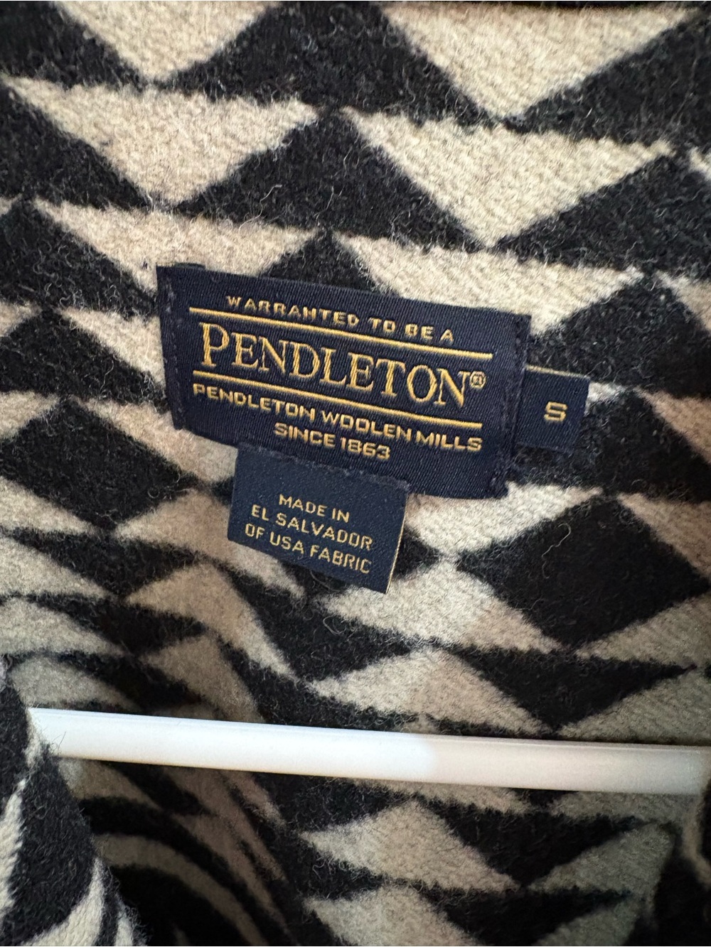 PENDLETON Neskowin Wool Wrap Black & Ivory Geometric Shawl-Collar Belted Jacket - Picture 4 of 7